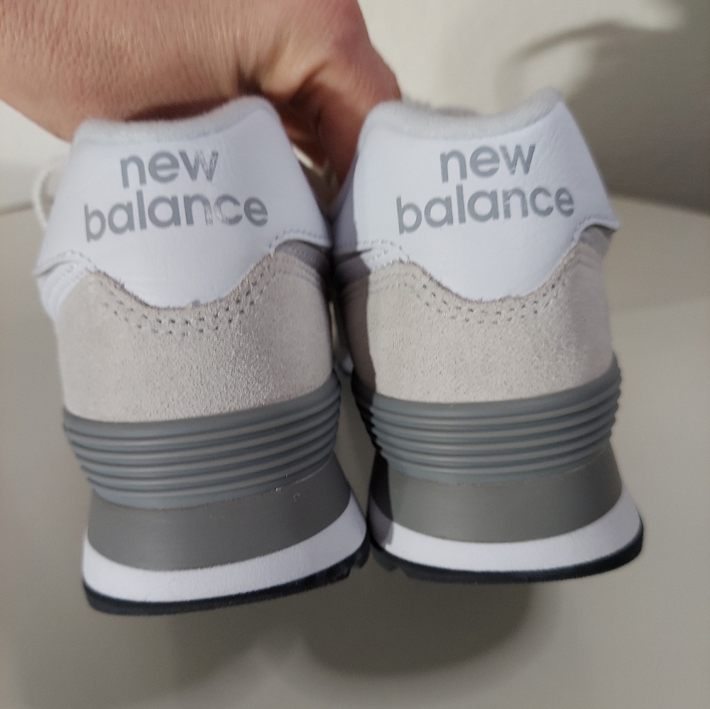 New Balance Classic 574 White/Bone Suede Casual Lace Up Sneakers WM Size US 9 - Picture 10 of 16